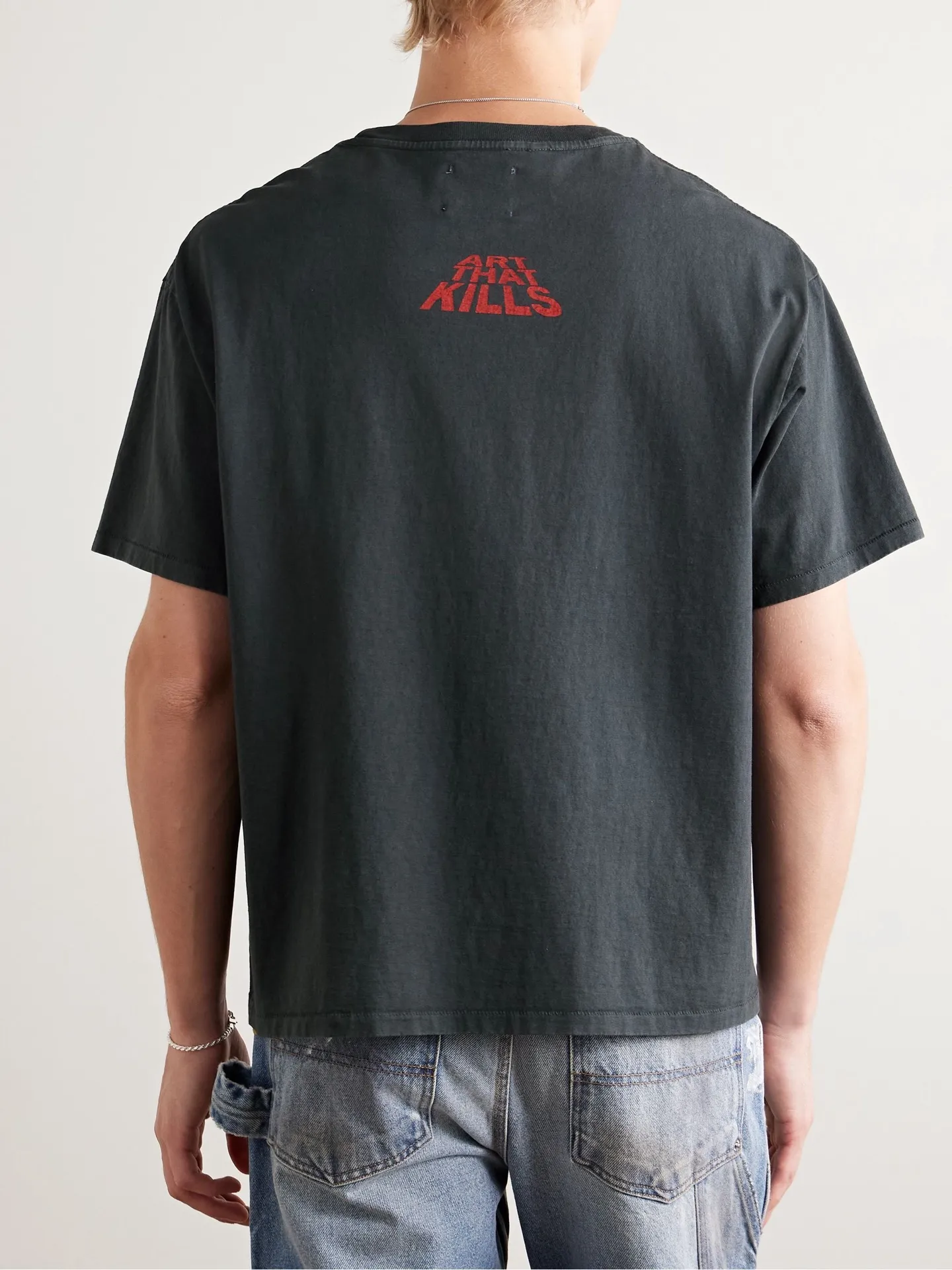 GALLERY DEPT. INTRO EXTRO REVERSIBLE TEE ATK series Reversible slogan TEE Washed black S-XL Ready-made garments Asso special dyed The bones are obviously whitened Rewashed water treatment The printing has an obvious distressed feel The VINTAGE effect is full Original cylindrical fabric Loose version The printing is washed and distressed